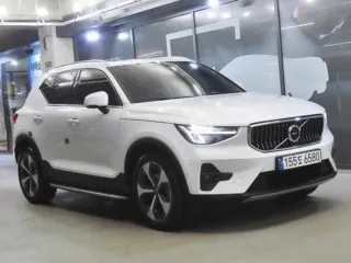 인천외제차중고 매물 사진 10 - XC40 B4 AWD 얼티메이트 브라이트, 2023년 82,835km
